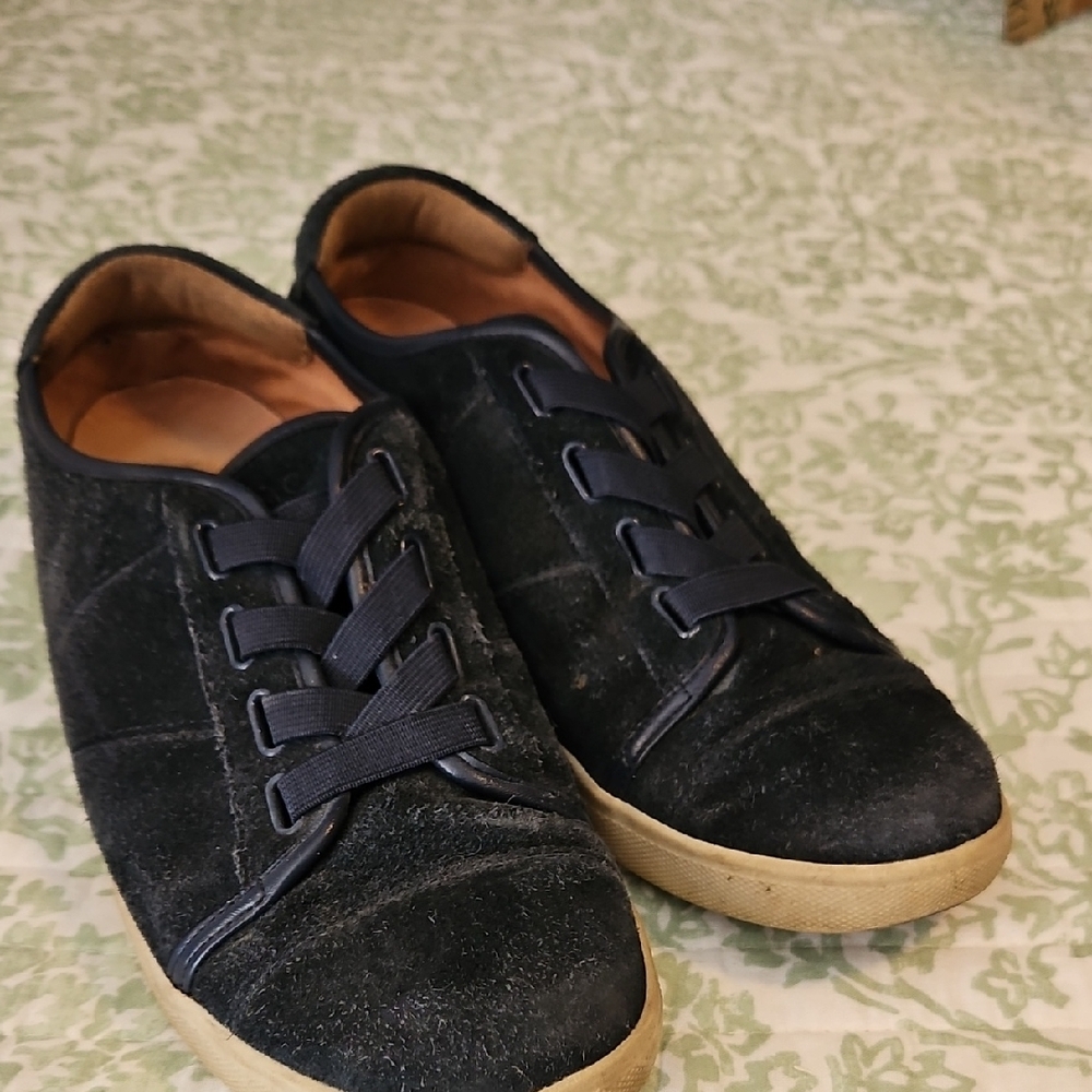Women's Vionic Jean Blue Suede sneakers
